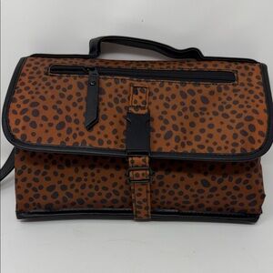 Women’s Dockatot Diaper Clutch with Baby  Changing Pad  Leopard/Cheetah